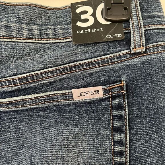 Joes Jeans Raw Hem Dark Wash Cut Off Jean Shorts Dark Wash Size 30, NWT - Picture 8 of 11